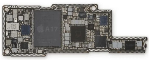 口碑血崩还敢备货亿台?只因iPhone 15这技术领先安卓一年