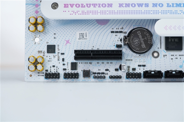 铭瑄首张二次元主板!MS-iCraft B860M CROSS系列图赏