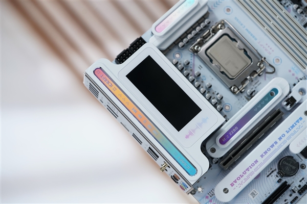 铭瑄首张二次元主板!MS-iCraft B860M CROSS系列图赏