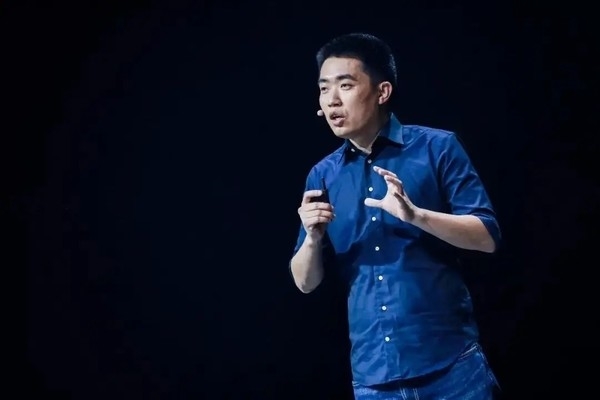 李想：通用人工智能近两年不能赚钱 但会破坏传统商业赚钱