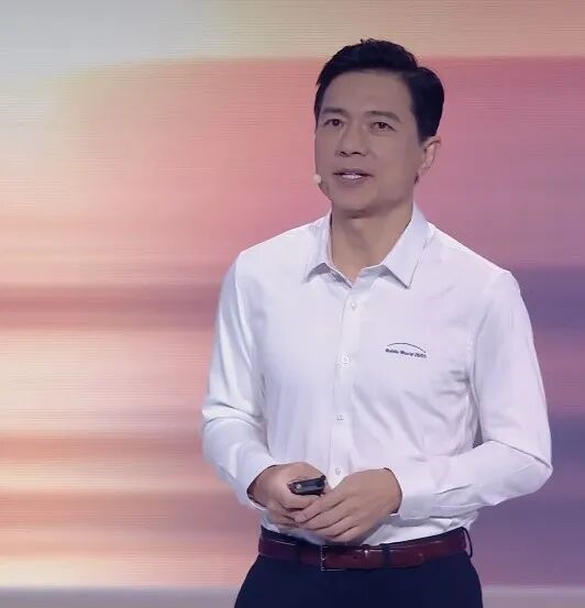 李彦宏：萝卜快跑全球第一 累计订单数已超Waymo