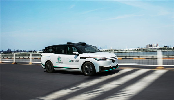 李彦宏：萝卜快跑全球第一 累计订单数已超Waymo