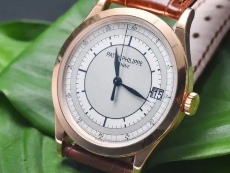 百达翡丽手表调整时间方法