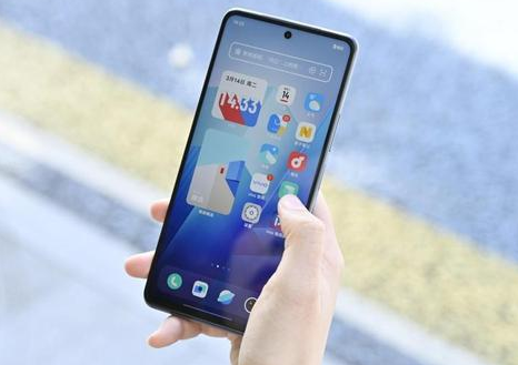 iqooz8有耳机孔吗详情