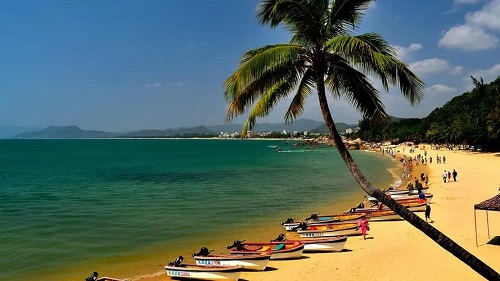 2023年放假调休日历表