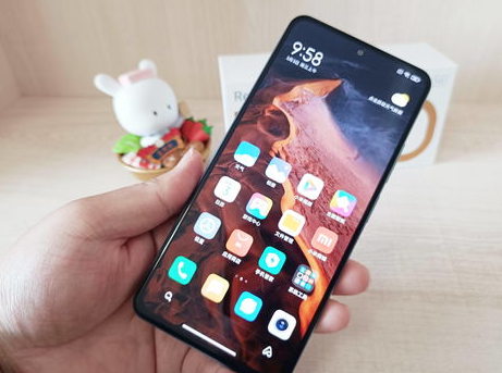 iqoo12屏幕是什么屏