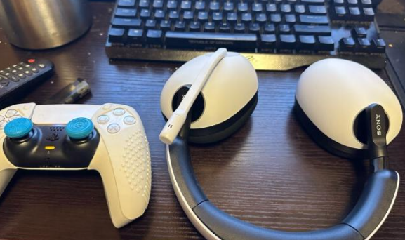 索尼inzoneh9什么时候上市的