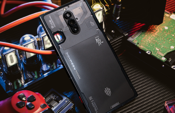 红魔8spro和红魔8spro+对比