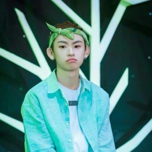 小鬼新歌unicorn在哪听_unicorn小鬼完整版歌词试听分享