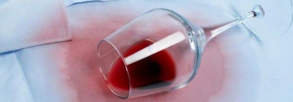 衣服沾上了葡萄酒怎么办